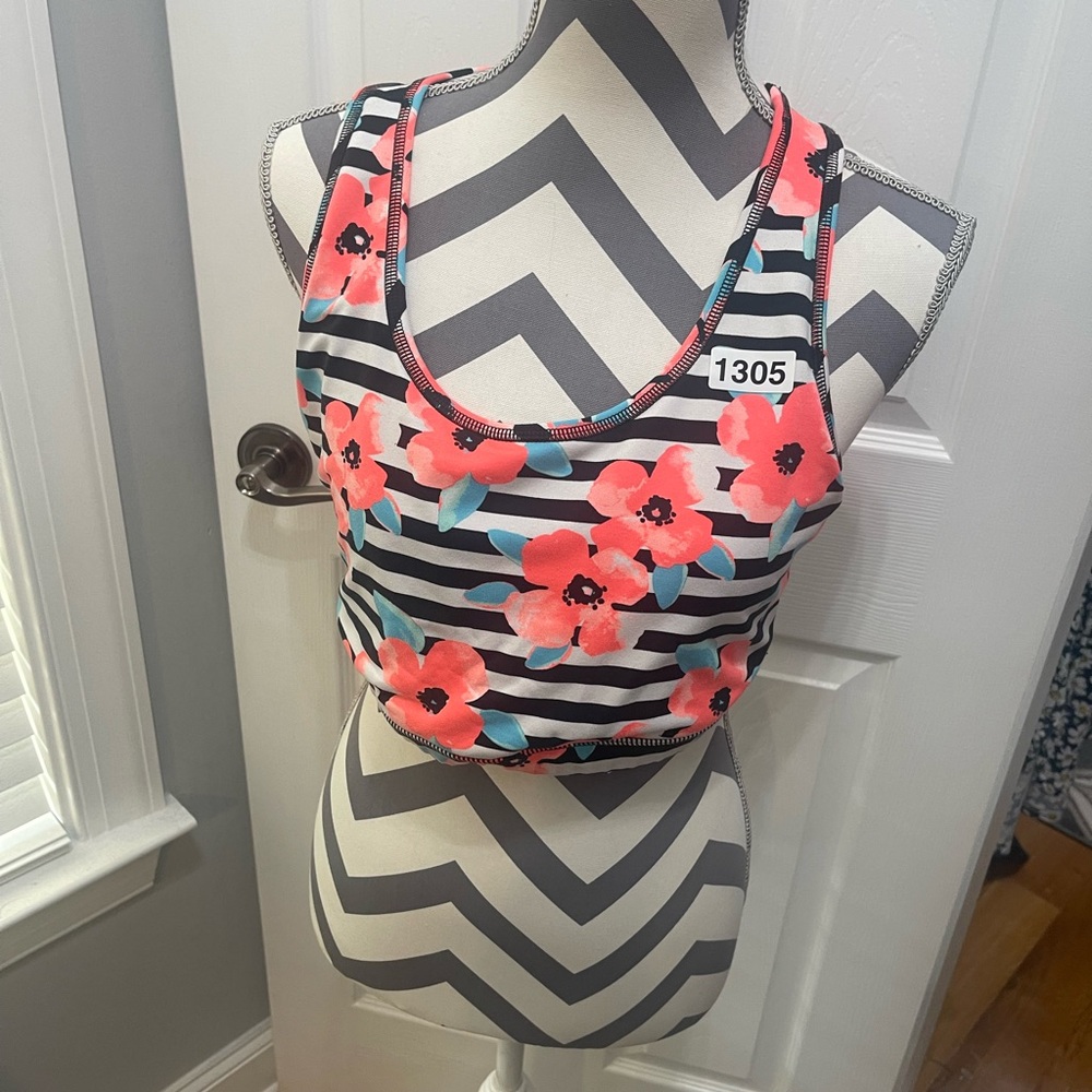 ZELOS Floral Striped Sports Bra - Black, White, Pink, Blue - Picture 10 of 13